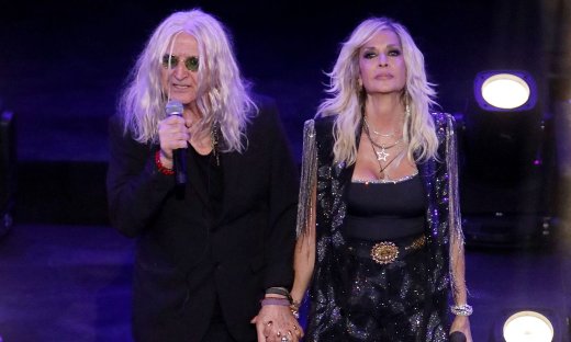 ΑΑΔΕ: Έλεγχος και στη συναυλία της Βίσση στο ΟΑΚΑ–Το λεκτικό επεισόδιο με τον... συνταξιούχο Καρβέλα