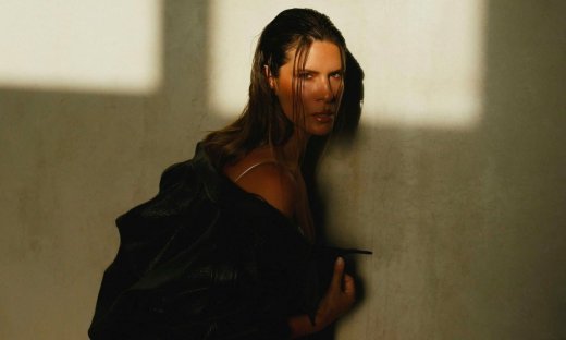 Nafsica: Aπό το viral τραγούδι με τον Θεοφάνους και το Sing for Greece, στο «Κινδυνεύω»
