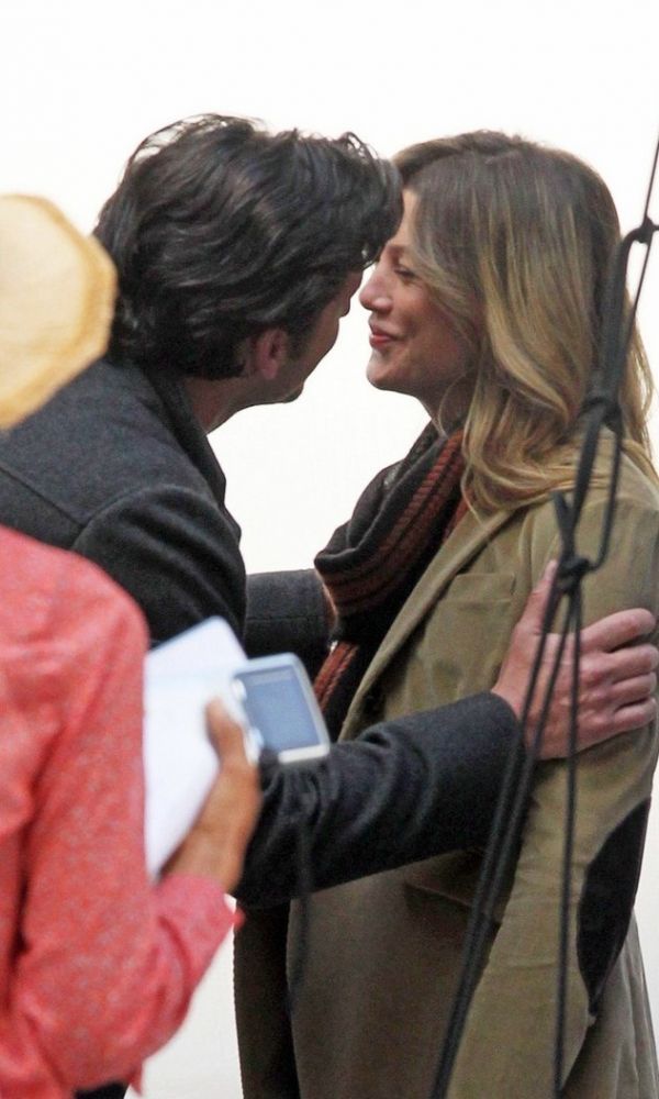 Το φιλί της Pompeo στον Dempsey