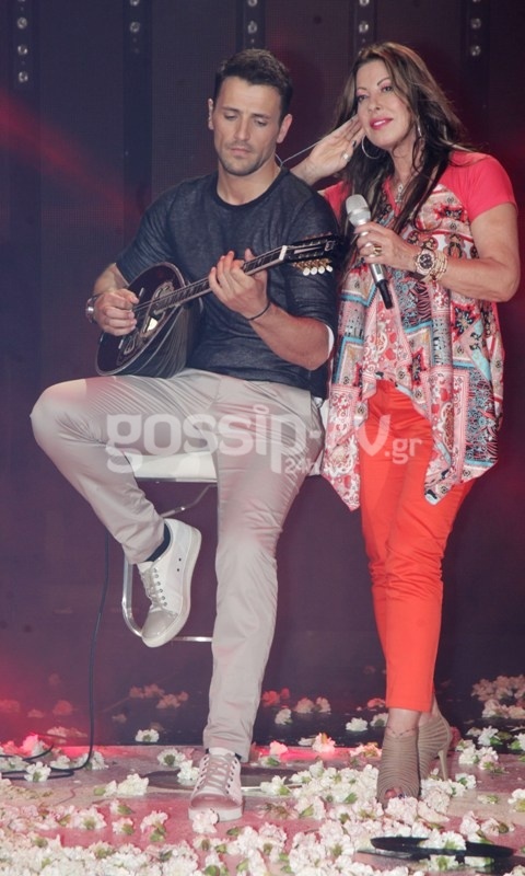 Η Άντζελα Δημητρίου το «’καψε» στον Νίκο Βέρτη! (φωτό)