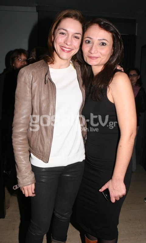 Η επίσημη πρεμιέρα της παράστασης “Πνιγμονή”