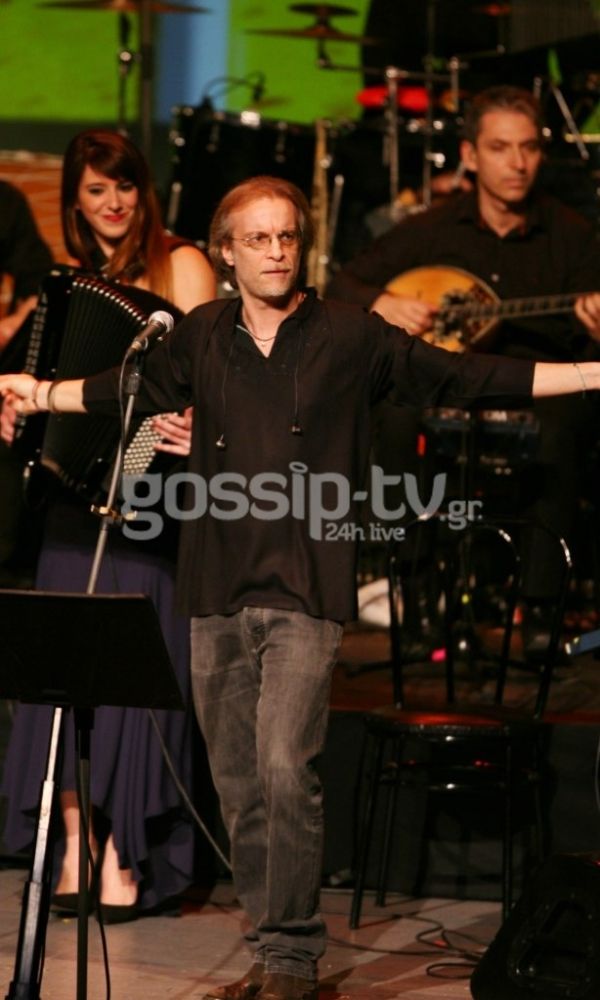 Συναυλία για τα 15 χρόνια Εστουδιαντίνα στο Badminton! 