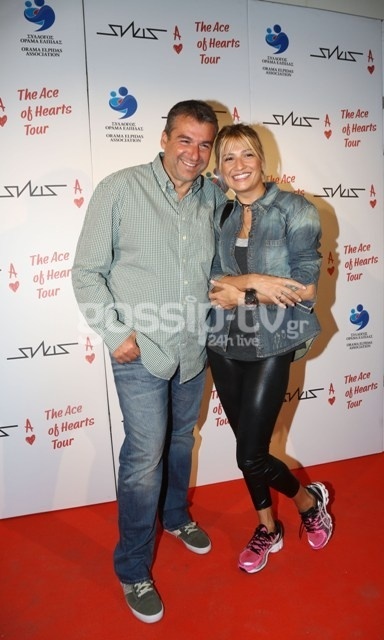 Συναυλία Ρουβά: Η κοσμοσυρροή επωνύμων, οι αγκαλιές Λιάγκα-Σκορδά και τα απρόοπτα!