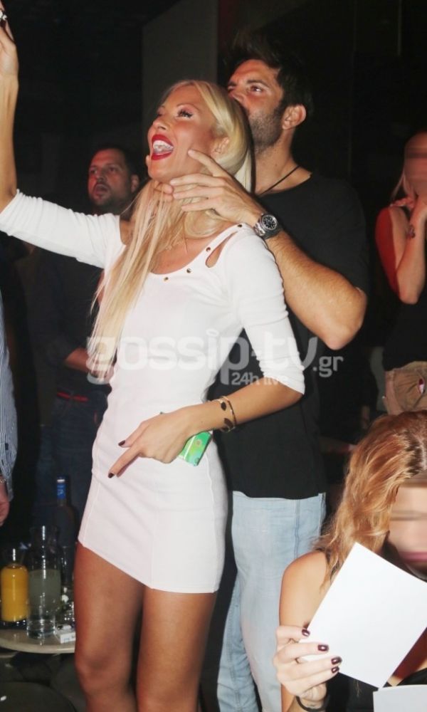 Οι επώνυμοι διασκέδασαν  στον Βέρτη