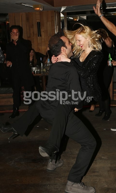 Τι βλέπει ο Οικονομόπουλος και έλιωσε στο γέλιο;