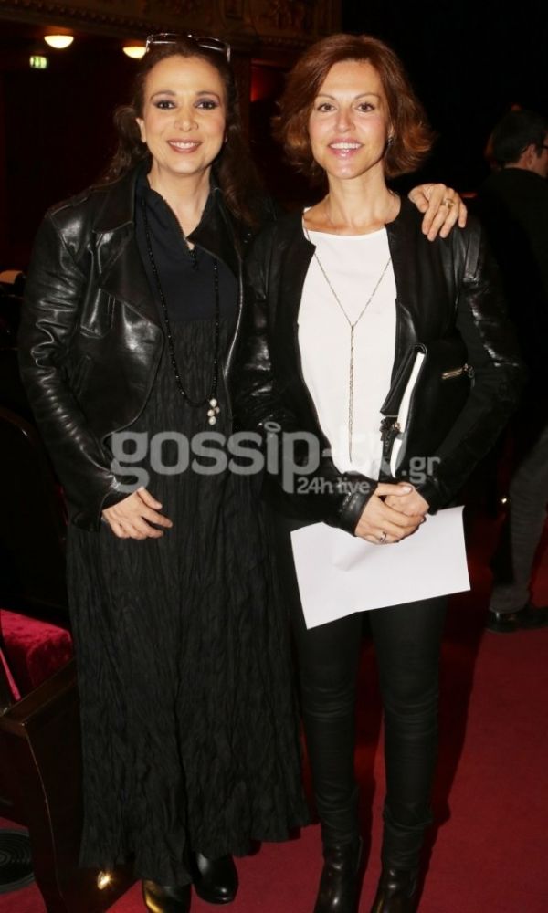 Μια βραδιά στο Δημοτικό Θέατρο Πειραιά με Πασχαλινές ιστορίες