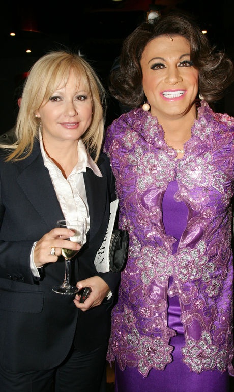 O Τάκης Ζαχαράτος ανοιξέ τα...."χαρτιά του"