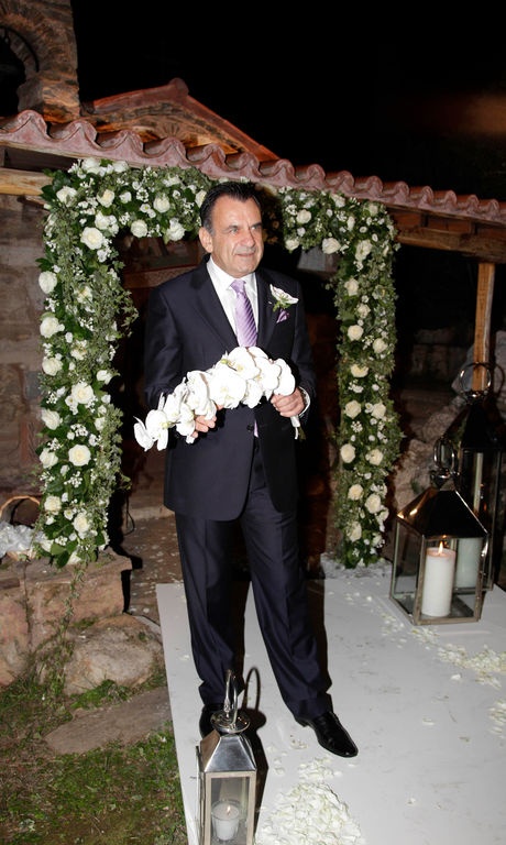 Ο “Super star” γάμος της Λαμπίρη