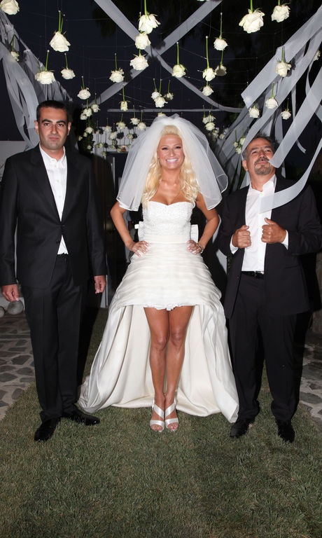 Σκορδά-Λιάγκας: Το φωτογραφικό άλμπουμ του γάμου τους