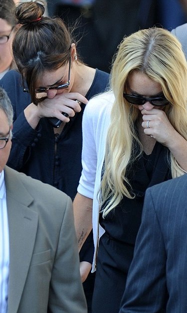 Φυλάκιση 90 ημερών για τη Lindsay Lohan