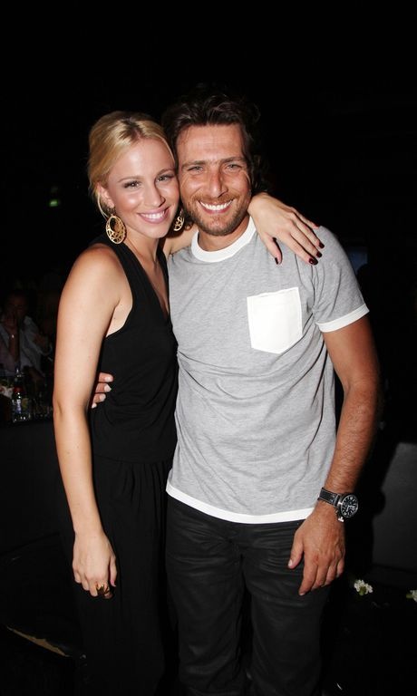 Νάντια Μπουλέ- Θανάσης Πάτρας: Διασκέδασαν στον Μαζωνάκη (φωτό)