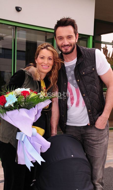 Μενιδιάτης – Μπίσια: Επέστρεψαν στο σπίτι με τον “πρίγκιπά” τους