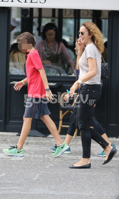 Ιωάννα Σουλιώτη: Βόλτα με τα παιδιά της