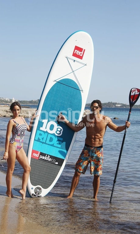 Γιάννη τράβα κουπί, βλέπω στεριά...