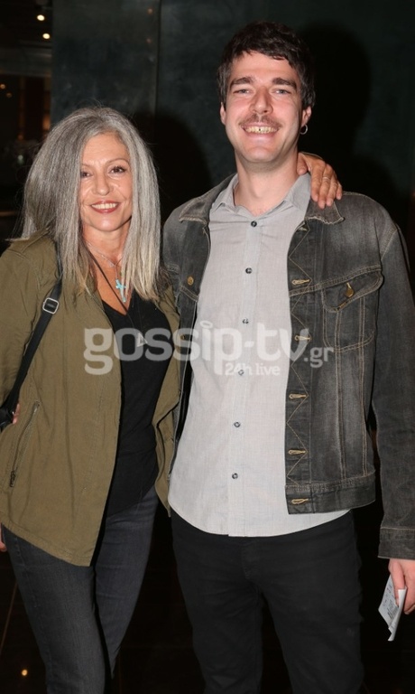 Το «Δείπνο ηλιθίων» έκανε πρεμιέρα 