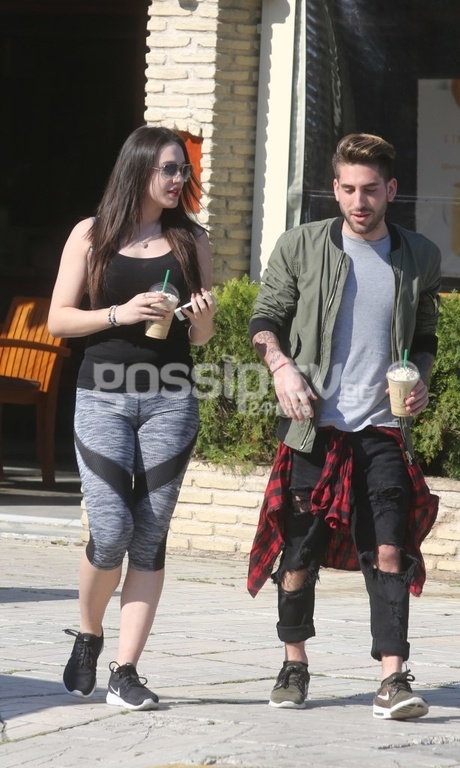 Από το The Voice στην αγκαλιά παίκτη του X-Factor 