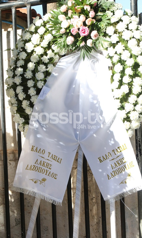 Το τελευταίο «αντίο» στον Τζίμη Πανούση