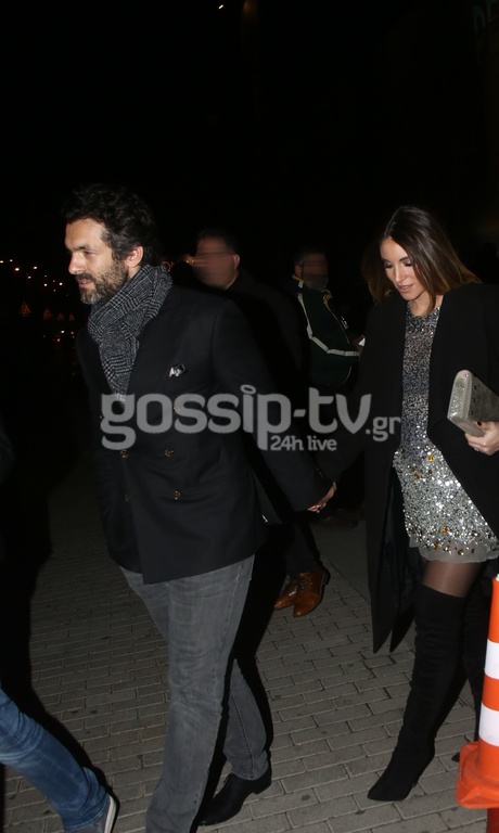 Με φουσκωμένη κοιλιά στα μπουζούκια