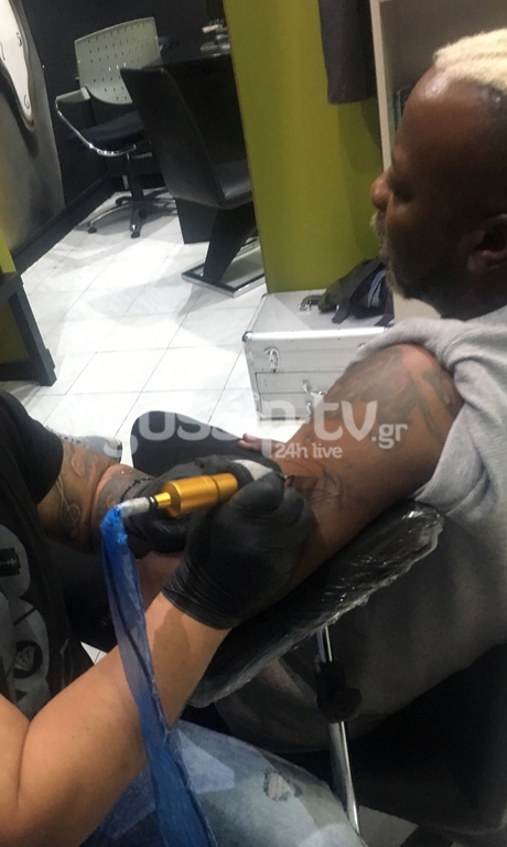 Κυρίες και κύριοι, ο….Zuperman! 