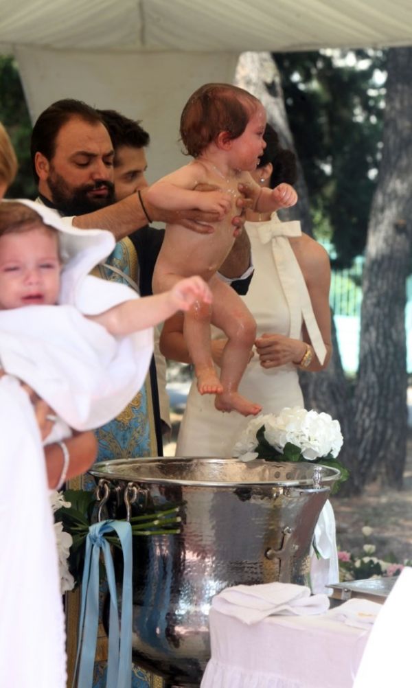 Το άλμπουμ της βάφτισης των διδύμων του Φοίβου