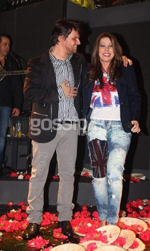 Η Lady Άντζελα τα έσπασε στον Πάνο Κιάμο!