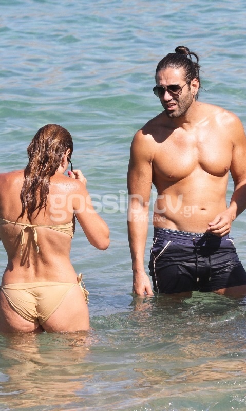 Η Αλεξάνδρα Πασχαλίδου στην Μύκονο δίχως ρετούς!