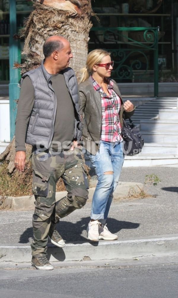 Μπεκατώρου – Αλεβιζόπουλος: Χαλαρή βόλτα στην Γλυφάδα!