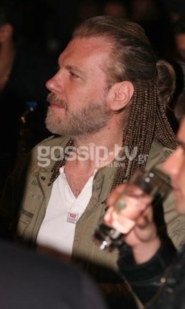 Και όμως! Είναι ο Κώστας Σπυρόπουλος με ράστα! (φωτό)