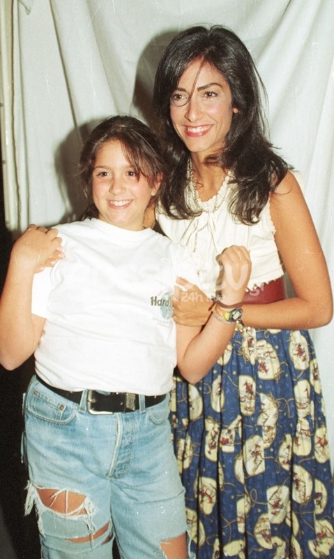 Η  Σούπερ «γιαγιά» Άννα και η μαμά –πια- Σοφία, 20 χρόνια πριν! 