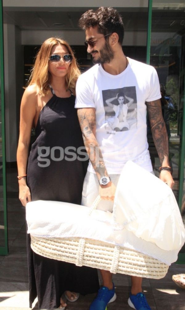 Αγγελική Ηλιάδη: Οι πρώτες φωτογραφίες από την έξοδο της από το μαιευτήριο! 