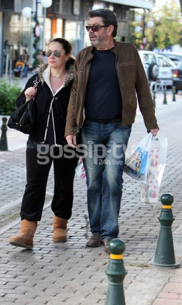 Γιάννης Λάτσιος: Βόλτα με την αδερφή του στην Κηφισιά