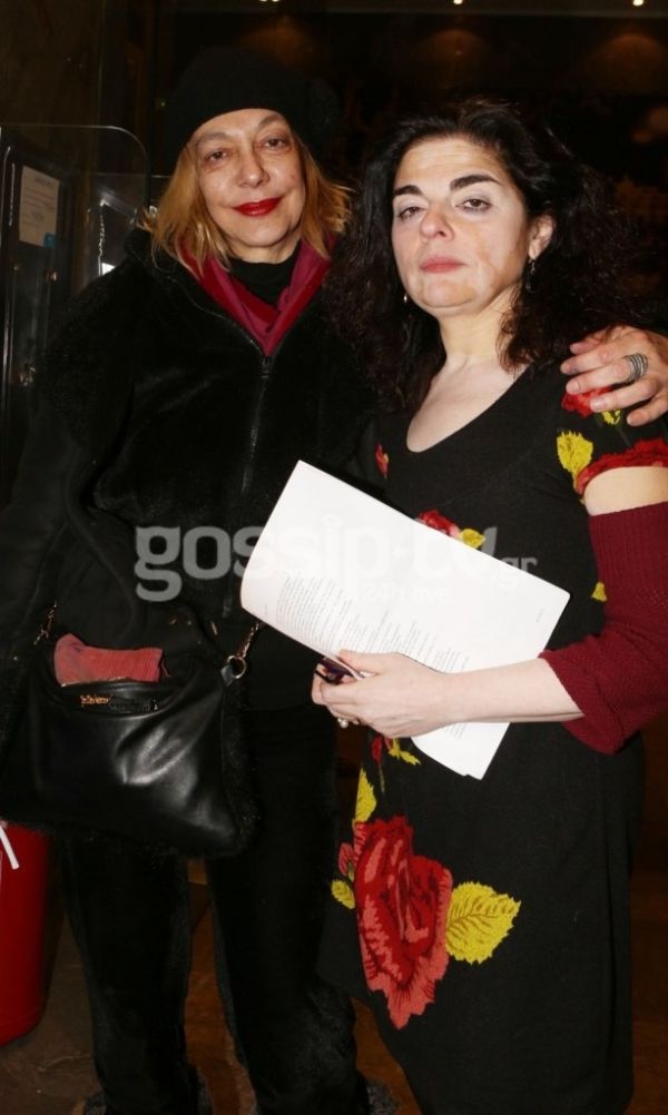 Το τελευταίο αντίο στον Διαγόρα Χρονόπουλο στο πραγματικό του σπίτι, το θέατρο