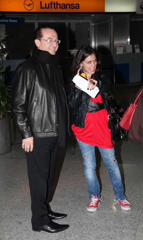 Συγκινητικές στιγμές στο αεροδρόμιο για τον Λευτέρη Πανταζή