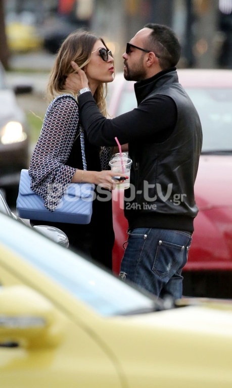 Σιγά! Τη ρούφηξες!