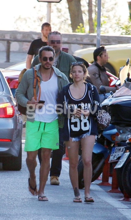 Εριέττα Κούρκουλου: Στην παραλία με τον αγαπημένο της