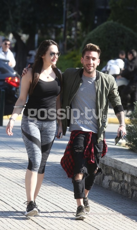 Από το The Voice στην αγκαλιά παίκτη του X-Factor 