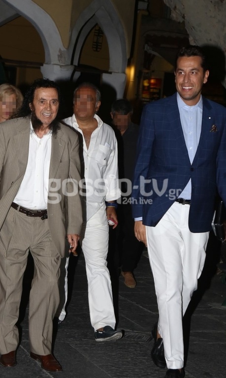 Σπάνια δημόσια εμφάνιση για τον Σταμάτη Κόκοτα!