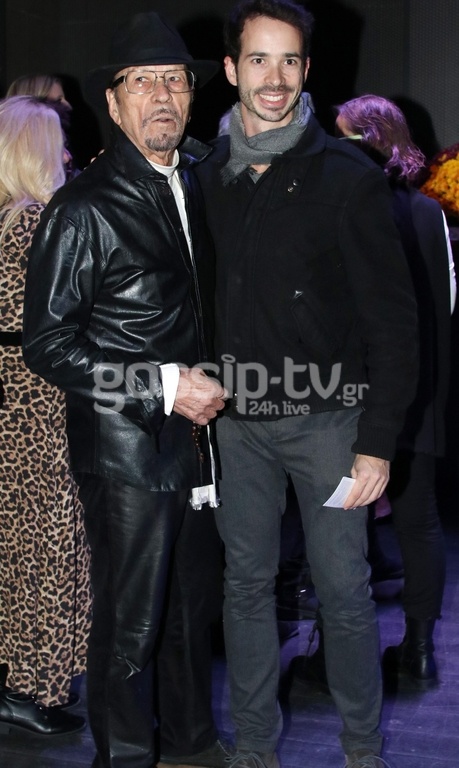 Χαμός στη πρεμιέρα της παράστασης Μαριχουάνα Stop 