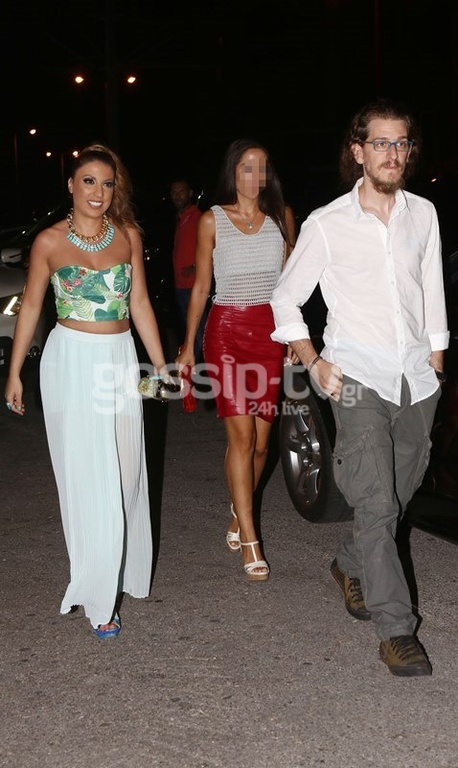 Μελίνα Μακρή: Με τον σύντροφό της στα μπουζούκια