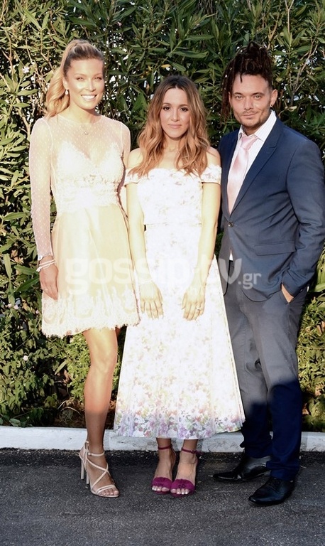 Καλομοίρα: Το φωτογραφικό άλμπουμ της βάπτισης της κόρης της