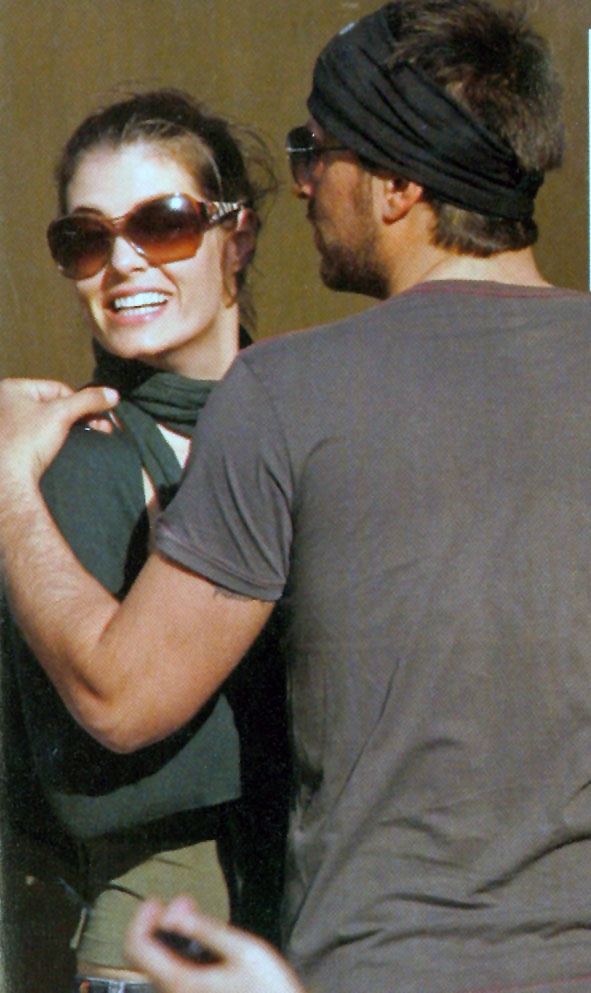 Γύρισε ο Αϊβάζης, χαμογελάει η Κορινθίου