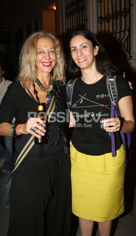 Πάρτι για τη νέα σεζόν στο θέατρο Θησείον