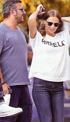 Όλο και φουσκώνει η Υβόννη! Δείτε νέες φωτογραφίες