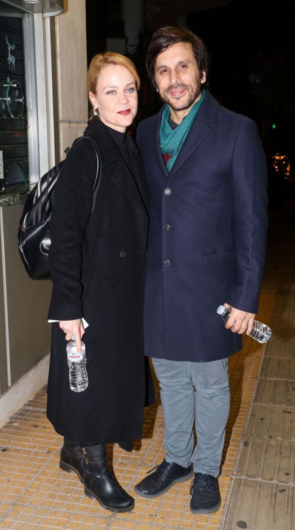 Θέατρο Πτι Παλαί-Επίσημη πρεμιέρα "Έξι μαθήματα χορού σε έξι εβδομάδες"