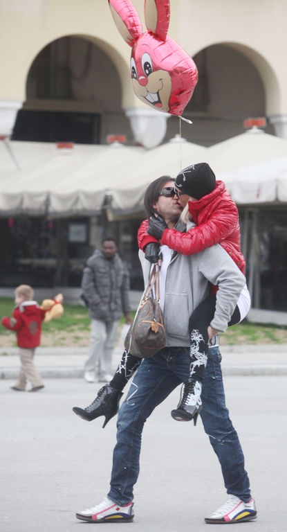 Στον Λευκό τον Πύργο… πήρε τα φιλιά του… 