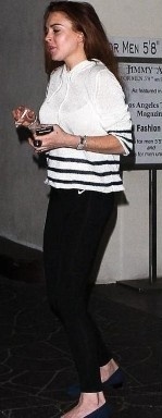 Η φωτογραφία που κάνει το γύρο του κόσμου: Ποια σταρ χάνει τα μαλλιά της;