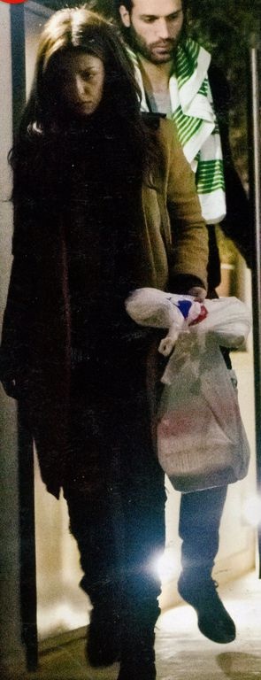 Τρεις το πρωί ο παπαράτσι τους έστησε καραούλι και τους τσάκωσε!