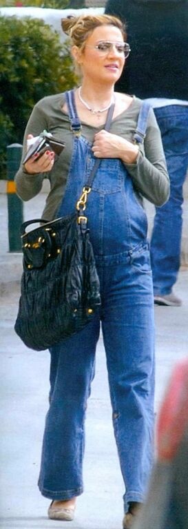 Φαίη Σκορδά: Μετρά αντίστροφα για τον ερχομό του Λιάγκα junior