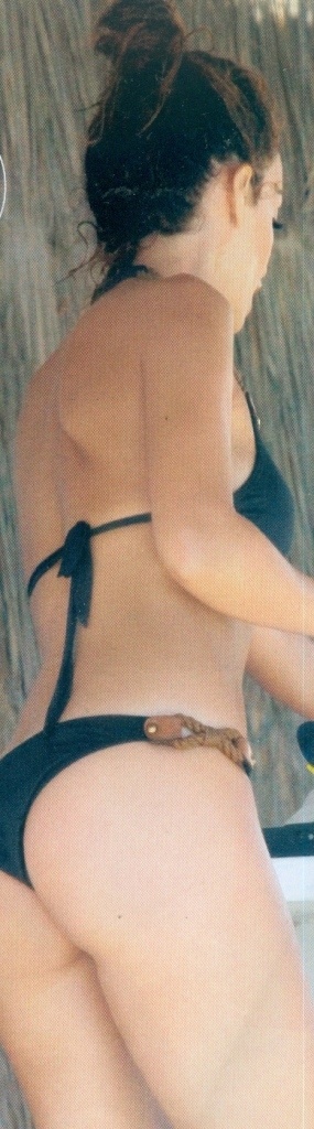 Η Φουρέιρα έβαλε το μπικίνι της και τρέλανε κόσμο!