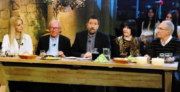 «Στην υγειά μας ρε παιδιά»: Αφιέρωμα μνήμης στη Βίκυ Μοσχολιού